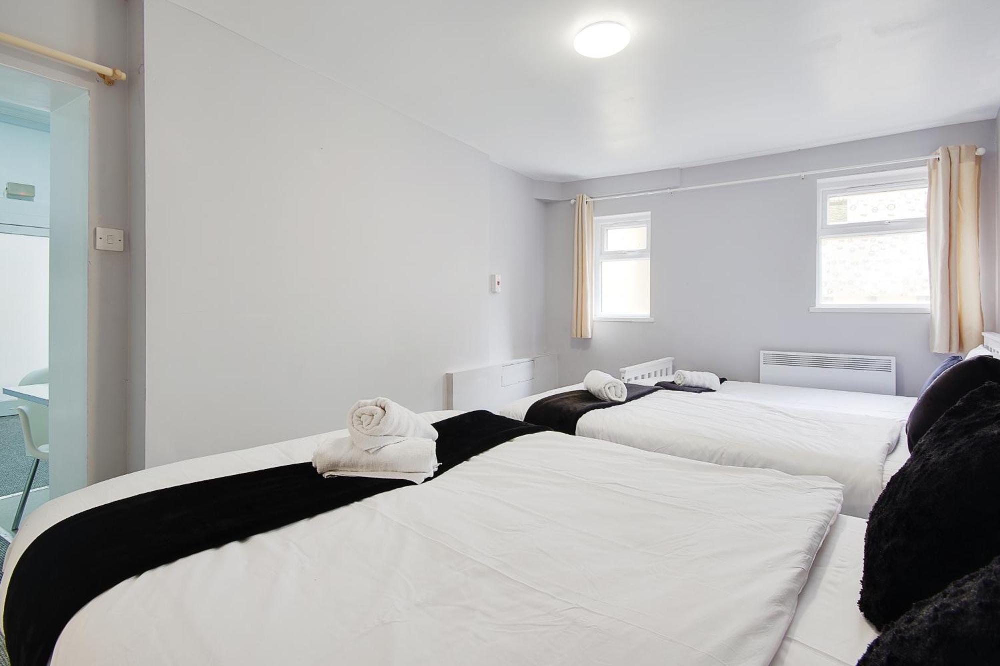 Azure Beach Hotel Bournemouth Eksteriør billede